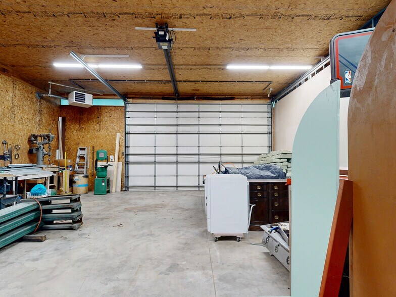 More Photos Of 2505 Avonia Rd, Fairview Industrial For Sale