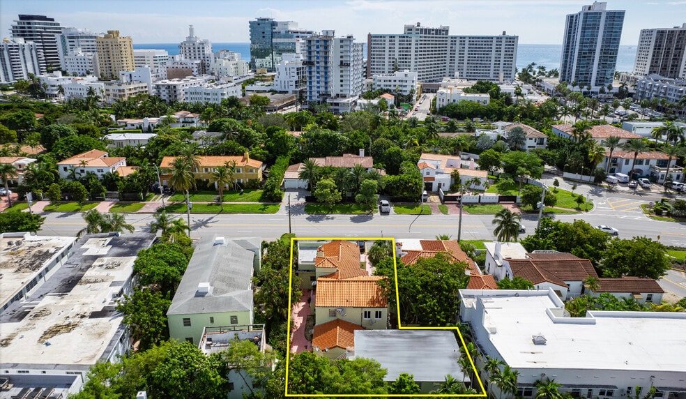 More Photos Of 2822 Pine Tree Dr, Miami Beach Apartments For Sale