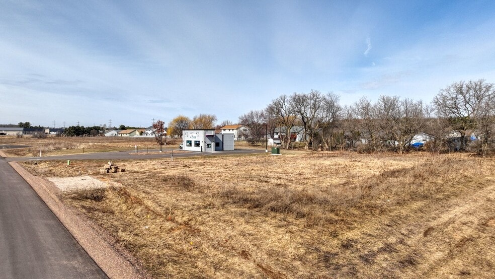 More Photos Of 1.00 Acre 171st Street, Chippewa Falls Land For Sale