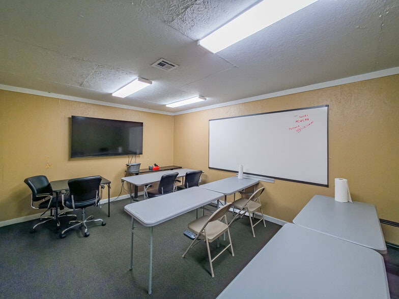More Photos Of 4475 Union Rd, Tifton Warehouse For Sale