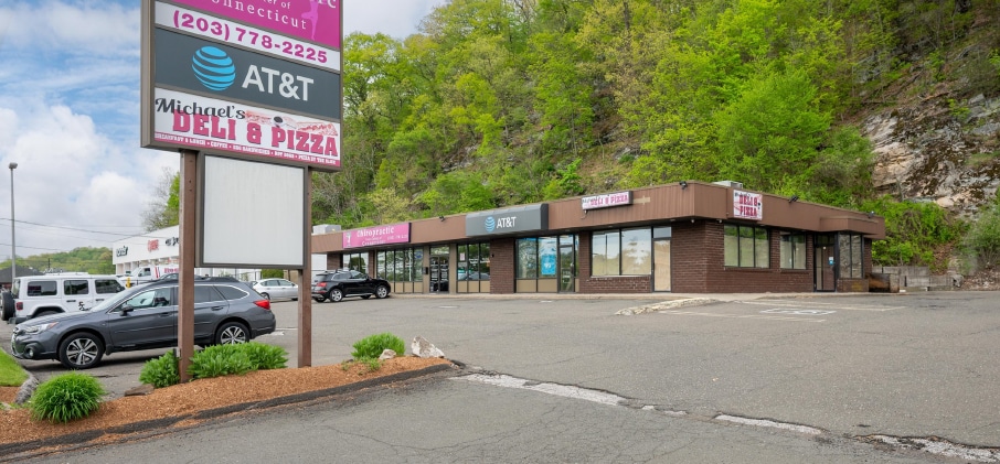 Primary Photo Of 132 Federal Rd, Danbury Storefront For Lease