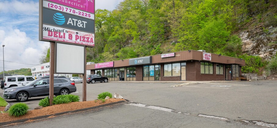 Primary Photo Of 132 Federal Rd, Danbury Storefront For Lease