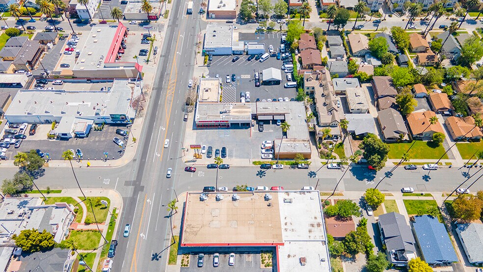 More Photos Of 1880 E Colorado Blvd, Pasadena Auto Repair For Sale