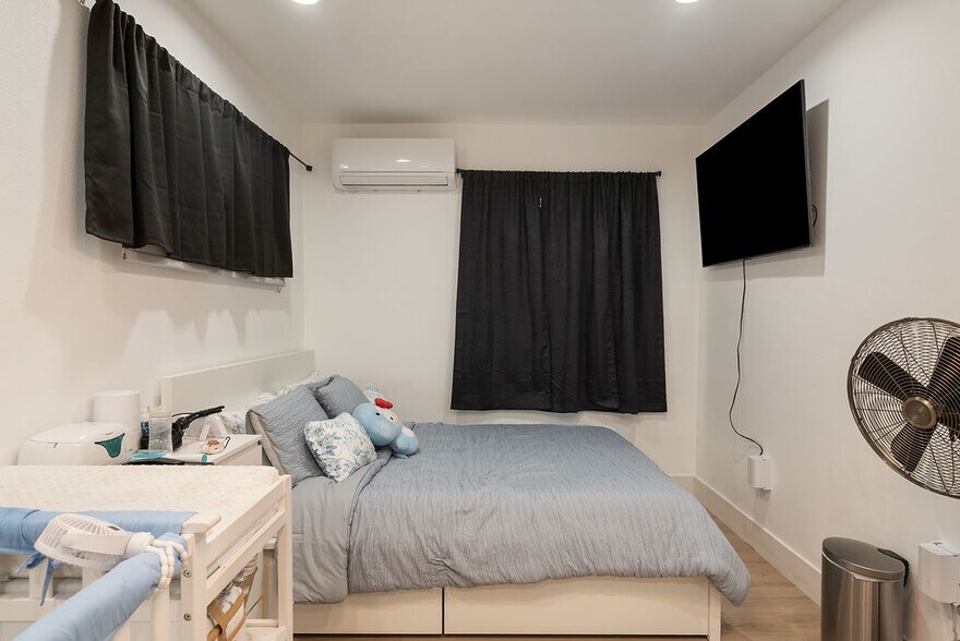 More Photos Of 1845 Norval St, Pomona Multifamily For Sale