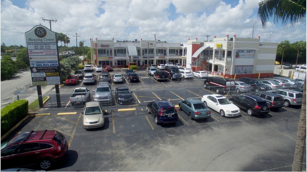 More Photos Of 4646-4698 W 4th Ave, Hialeah Storefront Retail Office For Sale