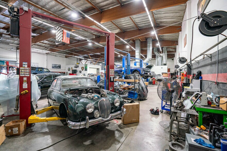 More Photos Of 12301 Sherman Way, North Hollywood Warehouse For Sale