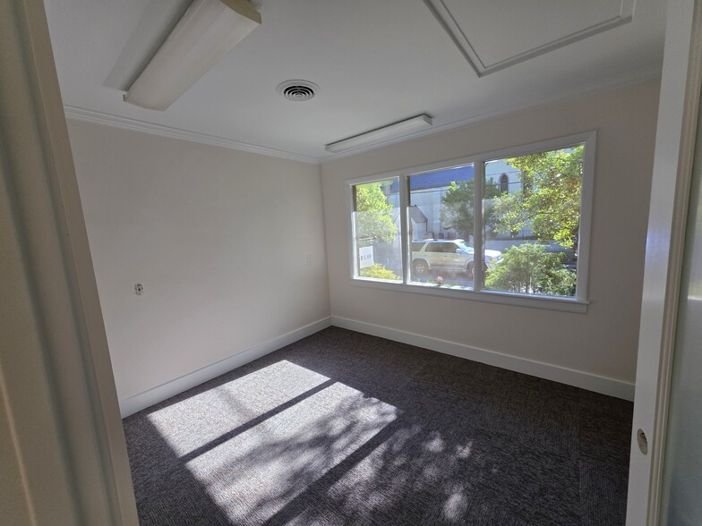 More Photos Of 1 N 16th St, Wilmington Medical For Lease
