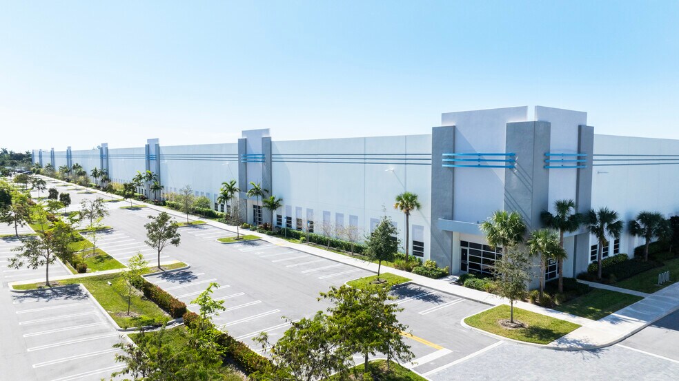 More Photos Of 1240-1270 NE 48th St, Pompano Beach Unknown For Lease