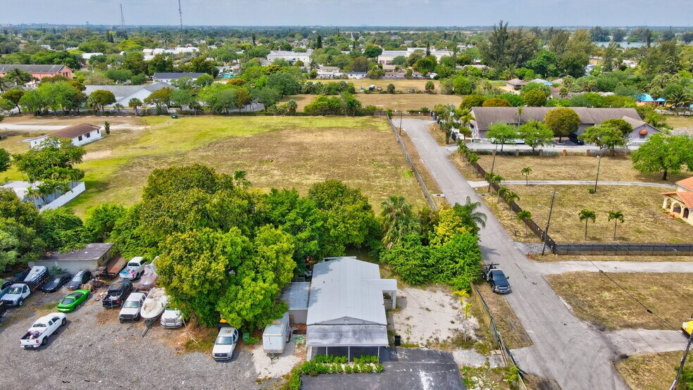 More Photos Of 2160 NW 24th St, Fort Lauderdale Land For Sale