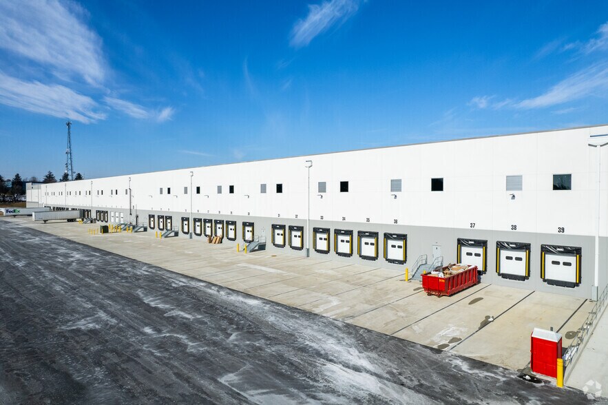 More Photos Of 3585 S Church St, Whitehall Distribution For Lease