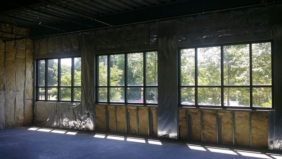More Photos Of 101 Cosgrove Hill Ave, Chapel Hill Medical For Sale