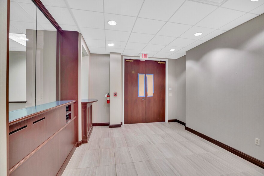 More Photos Of 1701 Highway A1A, Vero Beach Office For Lease