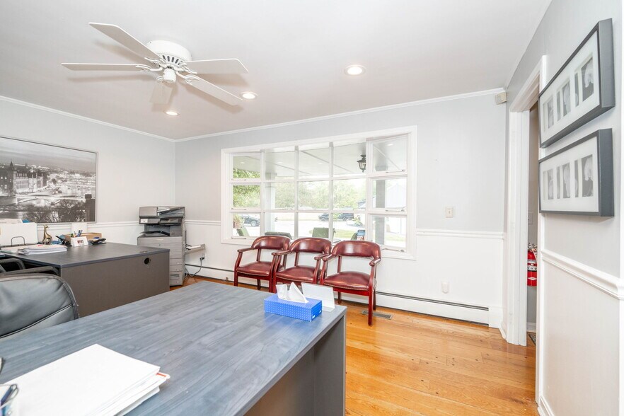 More Photos Of 1 Crestview Dr, Milford Medical For Lease