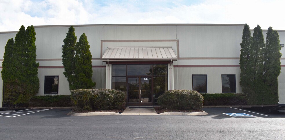 More Photos Of 630-634 Melrose Ave, Nashville Distribution For Lease