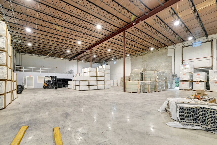 More Photos Of 3490 Oleander Ave, Fort Pierce Warehouse For Sale