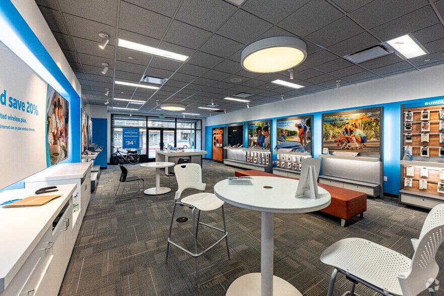 More Photos Of 425 S Broadway, Los Angeles General Retail For Sale