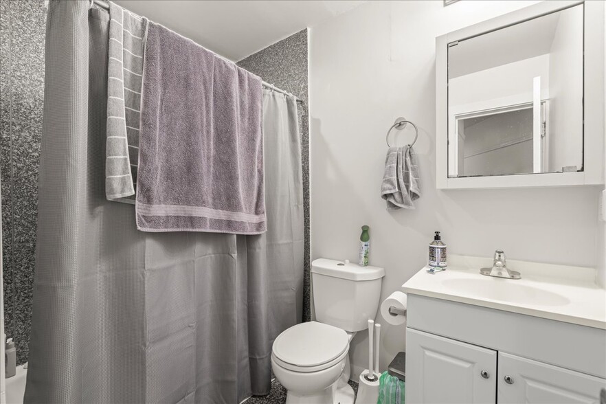 More Photos Of 425 Hyde St, San Francisco Apartments For Sale