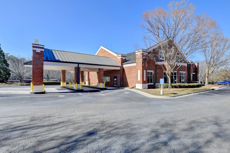 More Photos Of 10500 Old Alabama Connector Rd, Alpharetta Bank For Sale