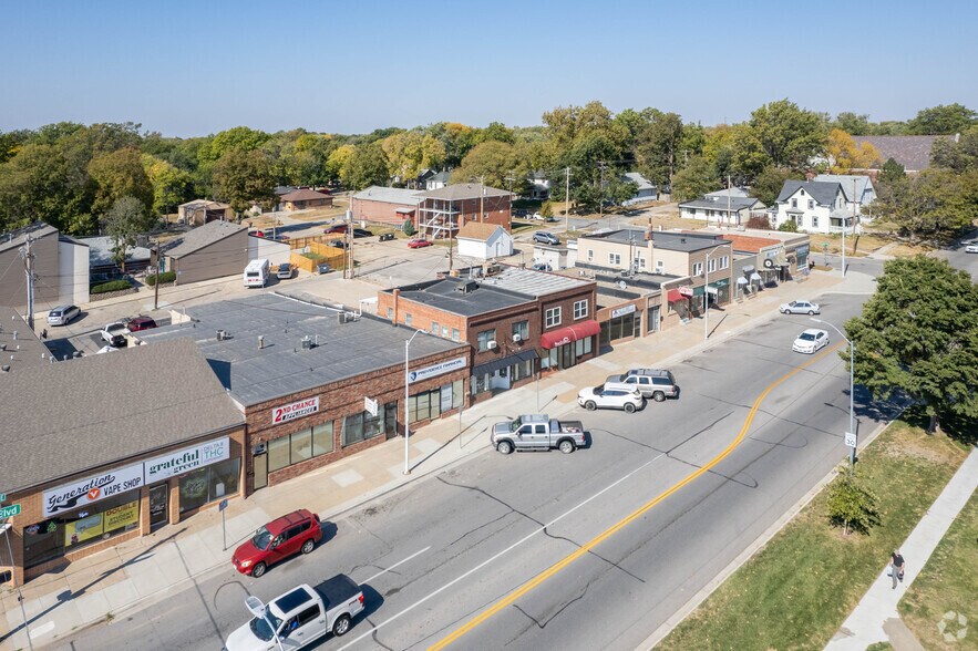 More Photos Of 1523 N Cotner Blvd, Lincoln Storefront Retail Residential For Sale