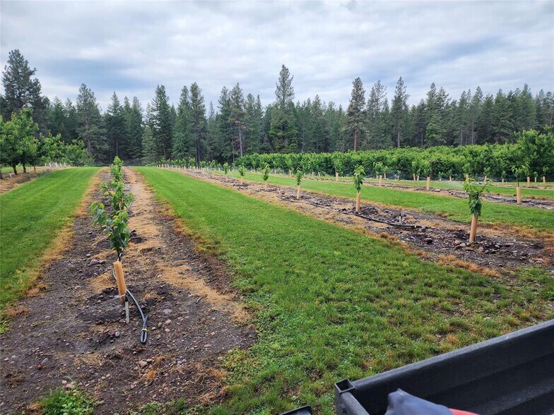 More Photos Of 32624 S Finley Point Rd, Polson Specialty For Sale