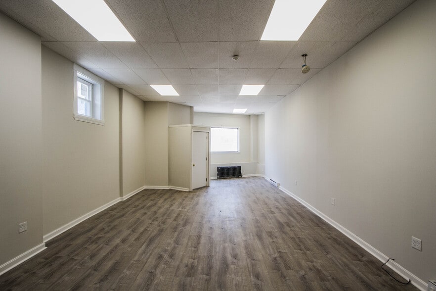 More Photos Of 50 Vernon St, Worcester Apartments For Lease
