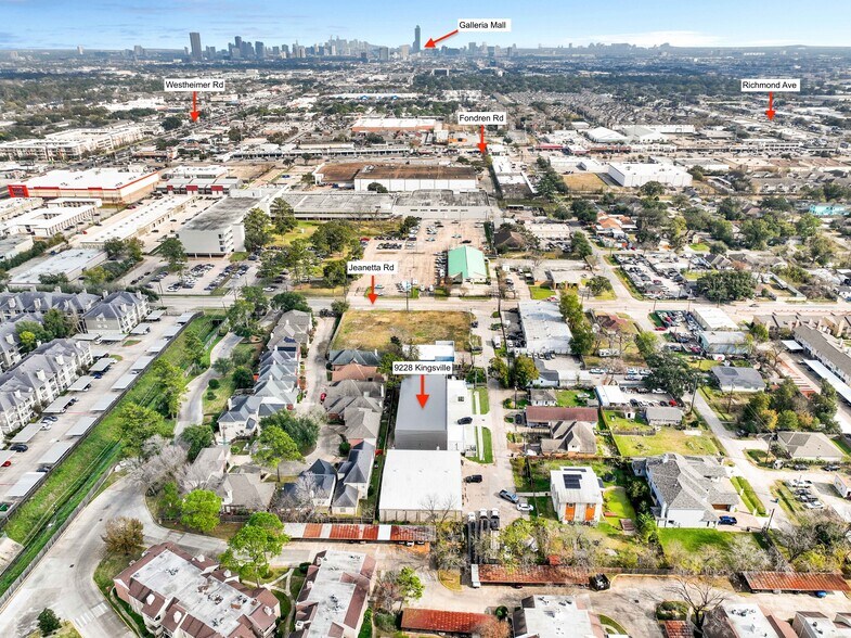 More Photos Of 9228 Kingsville St, Houston Warehouse For Lease