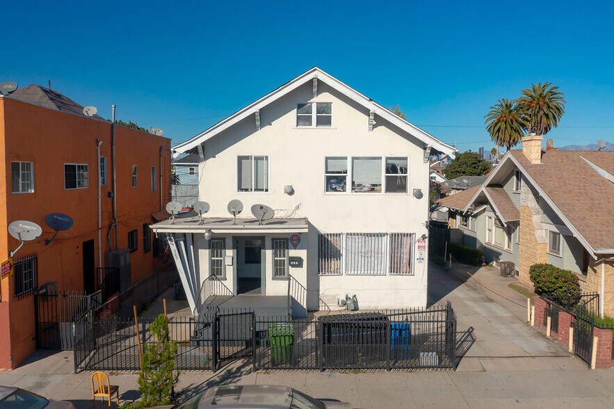 More Photos Of 205-207 W Vernon Ave, Los Angeles Apartments For Sale