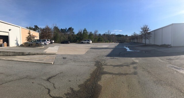 More Photos Of 766 Industrial Park Dr, Evans Warehouse For Lease