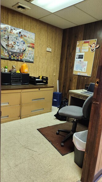 More Photos Of 5300 S Middlebrook Pike, Knoxville Industrial For Sale