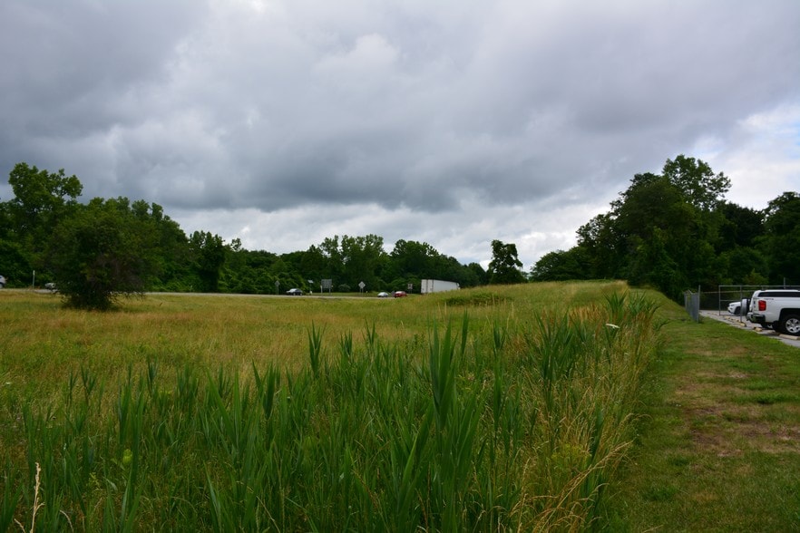 More Photos Of 8 Scobie Dr, Newburgh Land For Sale