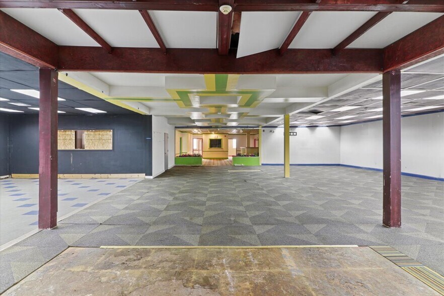 More Photos Of 2254-60 N 3rd St, Philadelphia Office For Sale