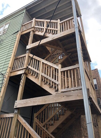 More Photos Of 6741 S Ridgeland Ave, Chicago Apartments For Sale