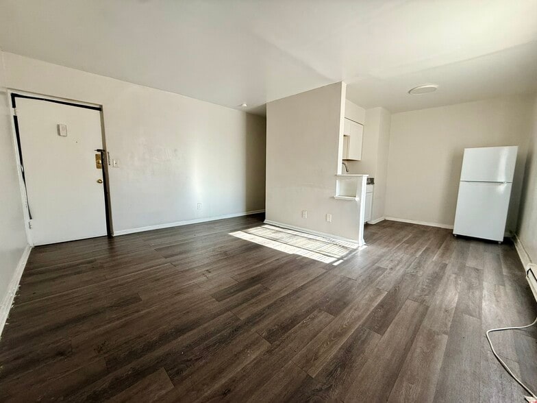 More Photos Of 2512-2516 Highland Ave, Cincinnati Apartments For Sale