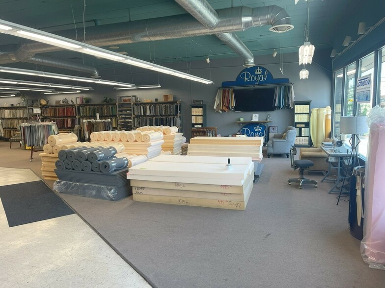 More Photos Of 222 E Sprague Ave, Spokane Freestanding For Lease