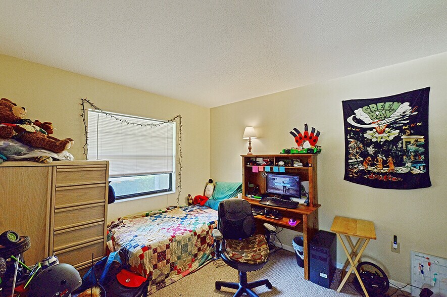 More Photos Of , Inverness Multifamily For Sale