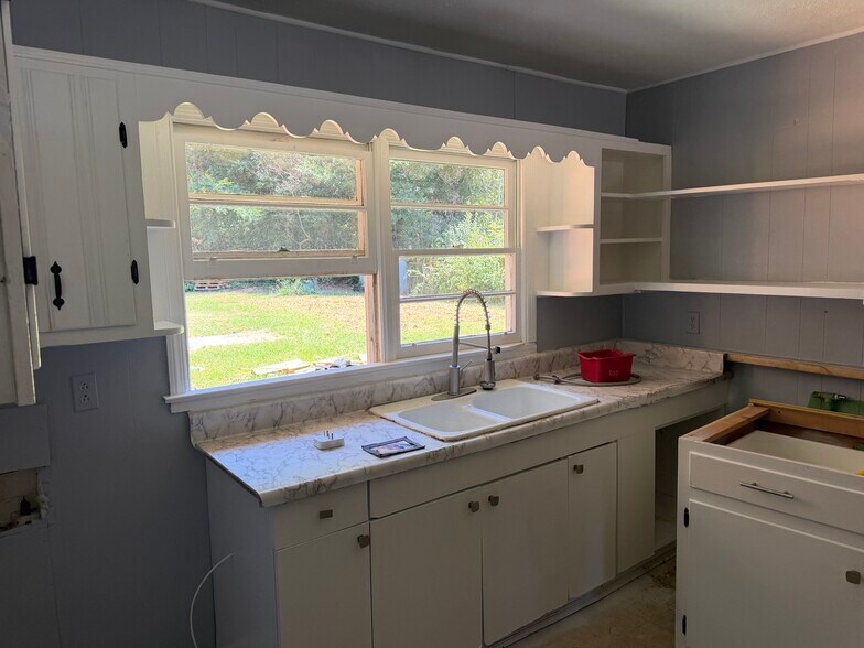More Photos Of , Austell Unknown For Sale