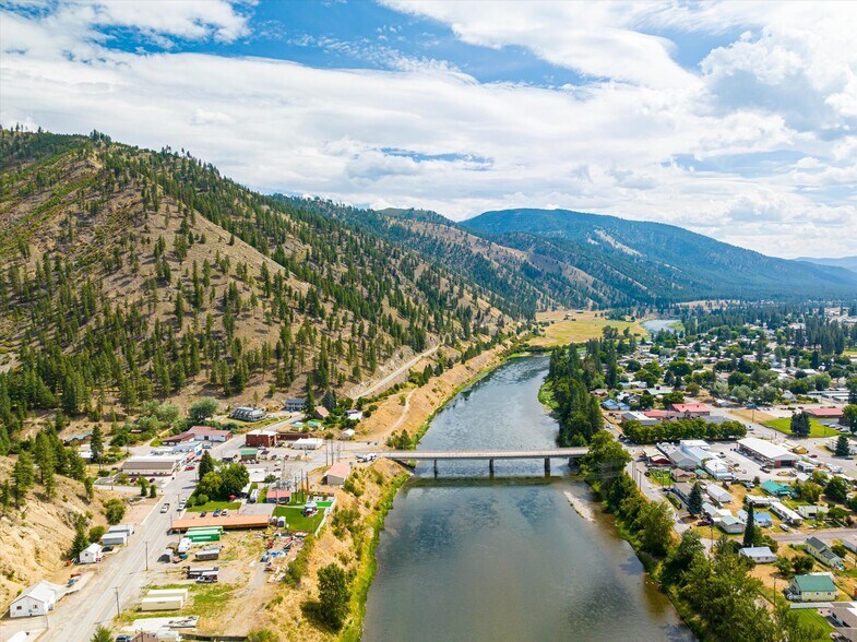 More Photos Of 89 Mullan W, Superior Apartments For Sale