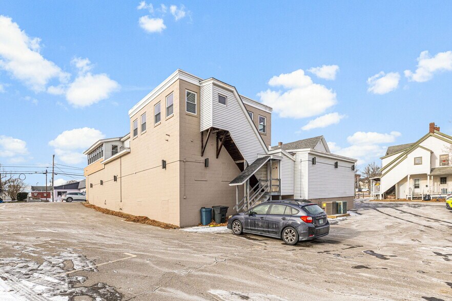 More Photos Of 113 S Main St, Concord Office For Lease