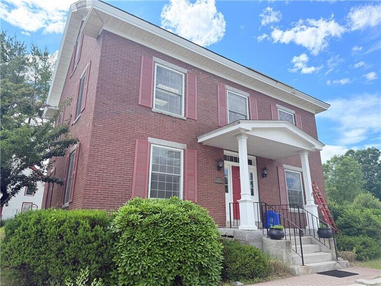 More Photos Of 314-316 S Main St, Concord Office Residential For Lease