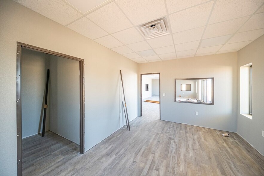 More Photos Of 16690 W Basin St, Odessa Industrial For Sale