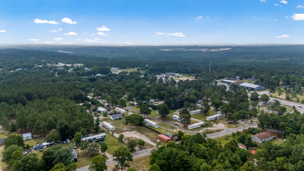 More Photos Of 128 Sandy Springs Ln, Lexington Manufactured Housing Mobile Home Park For Sale