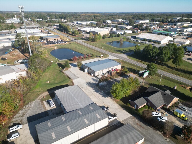 More Photos Of 1360 Greensboro Hwy, Watkinsville Warehouse For Lease