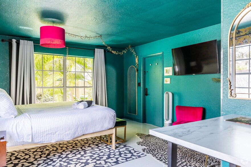 More Photos Of 1007 SE 2nd Ct, Fort Lauderdale Apartments For Sale