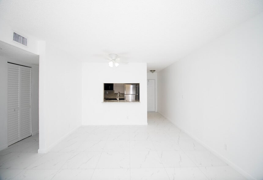 More Photos Of 11430-11442 NW 45th St, Coral Springs Apartments For Sale