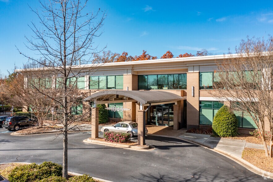 More Photos Of 1035 Southcrest Dr, Stockbridge Unknown For Lease