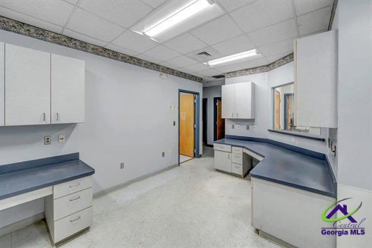 More Photos Of 114 Devaughn Ave, Montezuma Medical For Sale