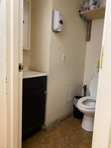 More Photos Of 910 Park Pl, Brooklyn Assisted Living For Sale