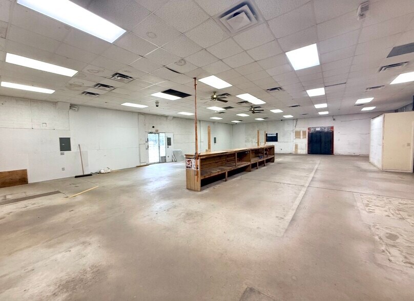 More Photos Of 4211 Highway Ave, Jacksonville Warehouse For Sale