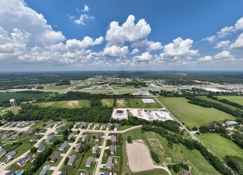 More Photos Of 100 Star Connection Dr, Wright City Warehouse For Sale