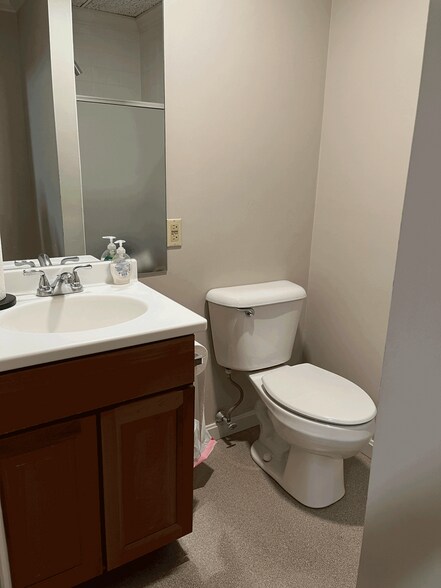 More Photos Of 500 Market St, Portsmouth Office For Lease